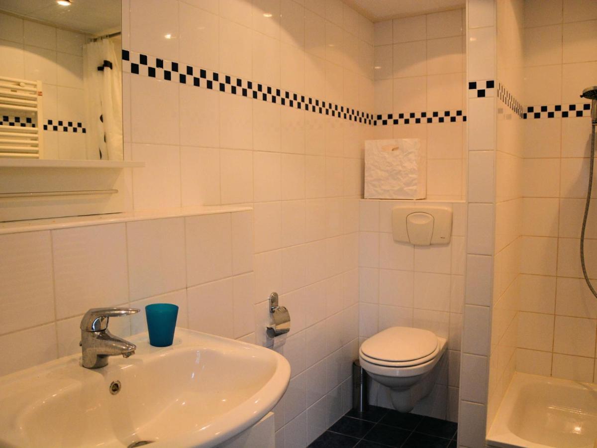 Cosy Holiday Home In Noordwijkerhout Near Lake Luaran gambar