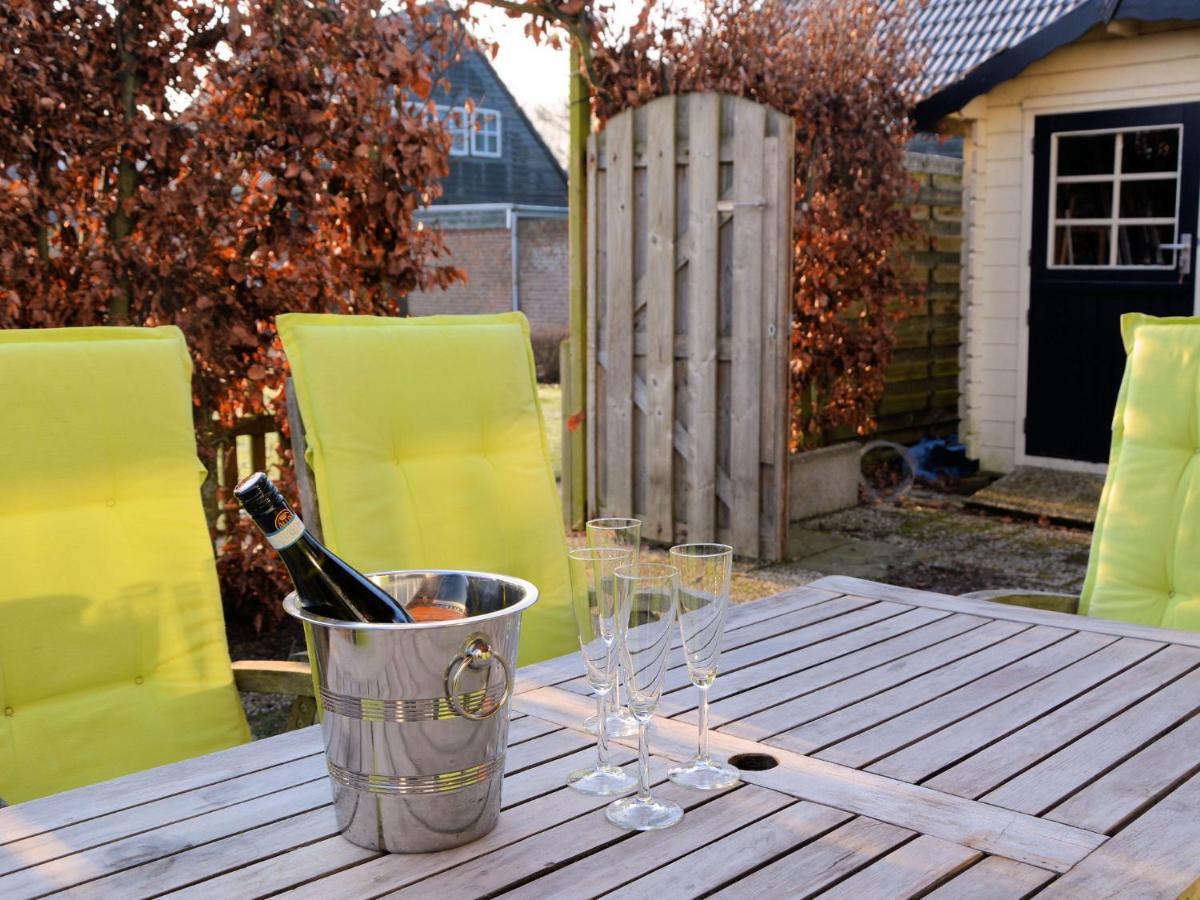 Cosy Holiday Home In Noordwijkerhout Near Lake Luaran gambar