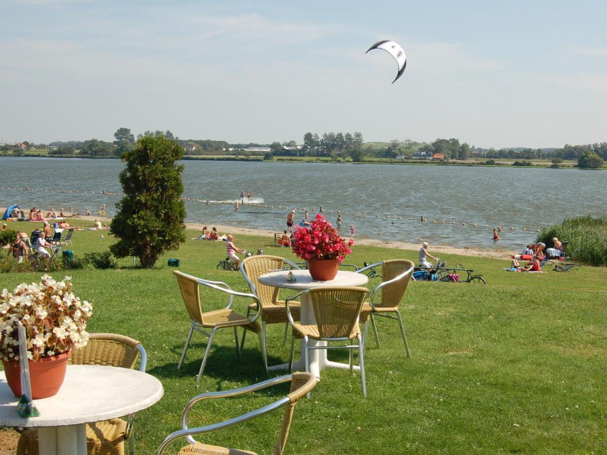 Cosy Holiday Home In Noordwijkerhout Near Lake Luaran gambar